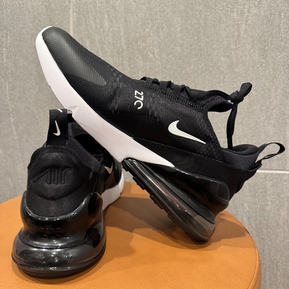 Men’s Nike Air Max 270 - Picture 2 of 4